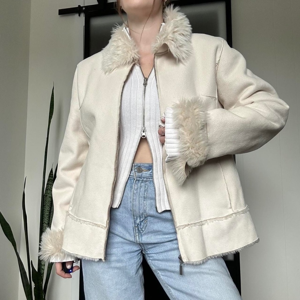 Gorgeous Vintage 1990s Off-White Afghan Fur Suede Winter Coat